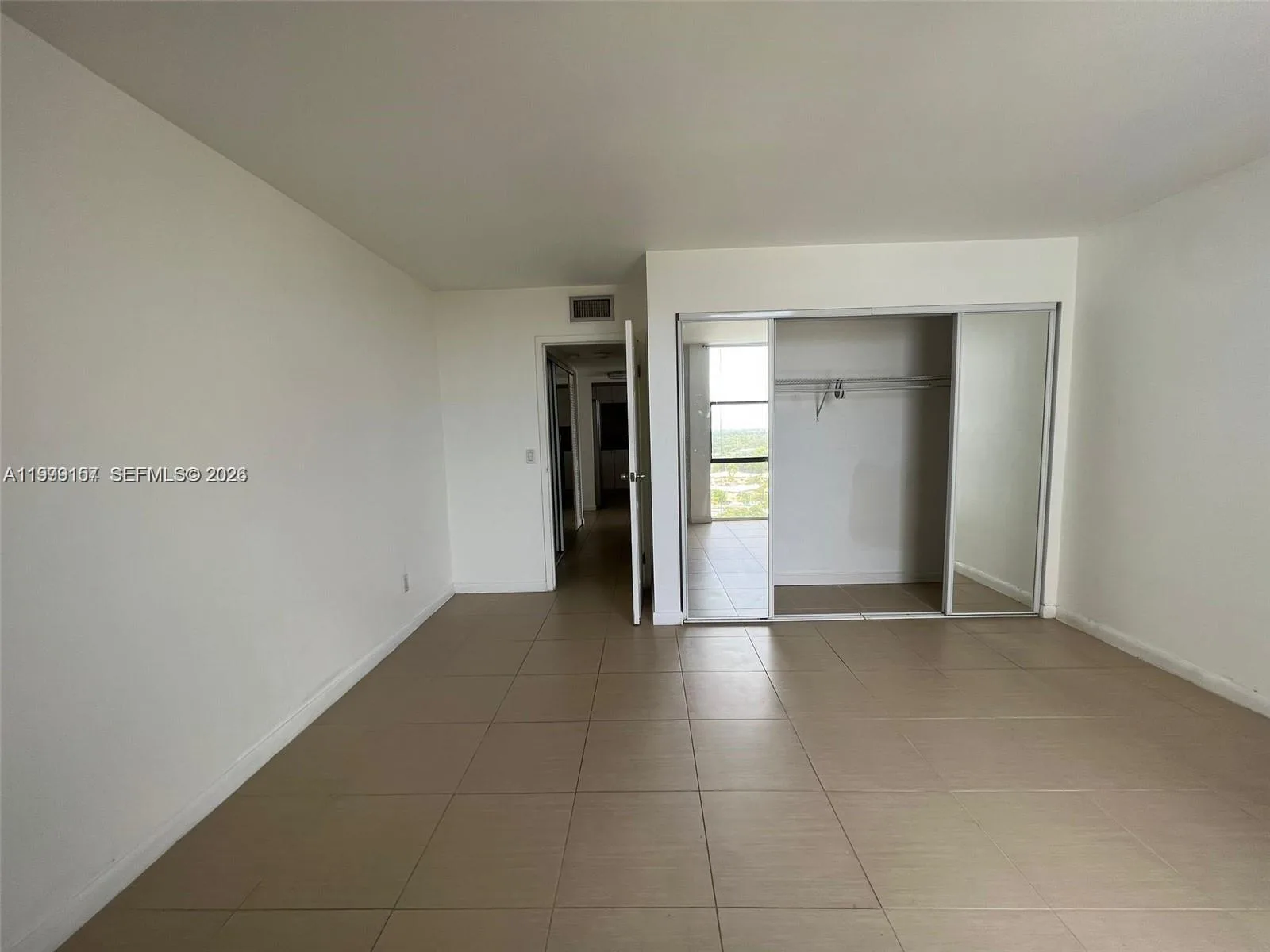 13499 Biscayne Blvd # 1402, North Miami, FL 33181 photo 13