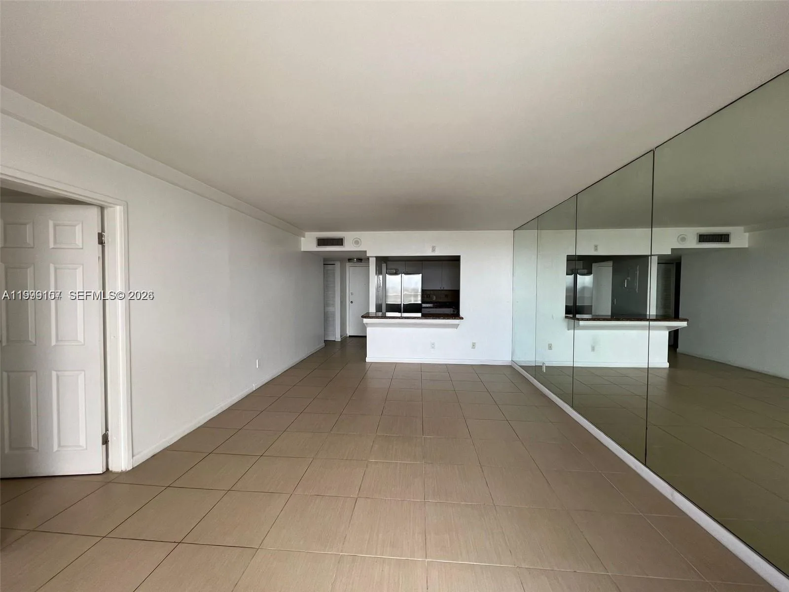 13499 Biscayne Blvd # 1402, North Miami, FL 33181 photo 2