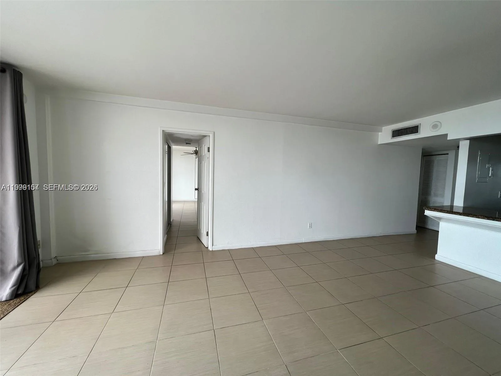 13499 Biscayne Blvd # 1402, North Miami, FL 33181 photo 4
