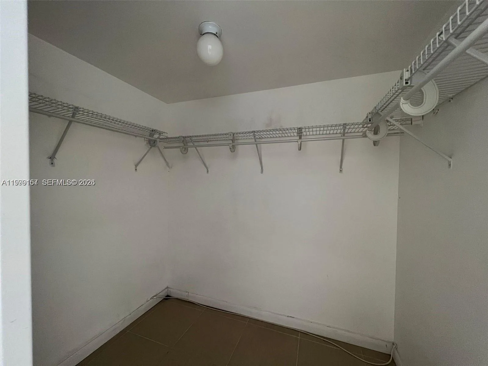 13499 Biscayne Blvd # 1402, North Miami, FL 33181 photo 5