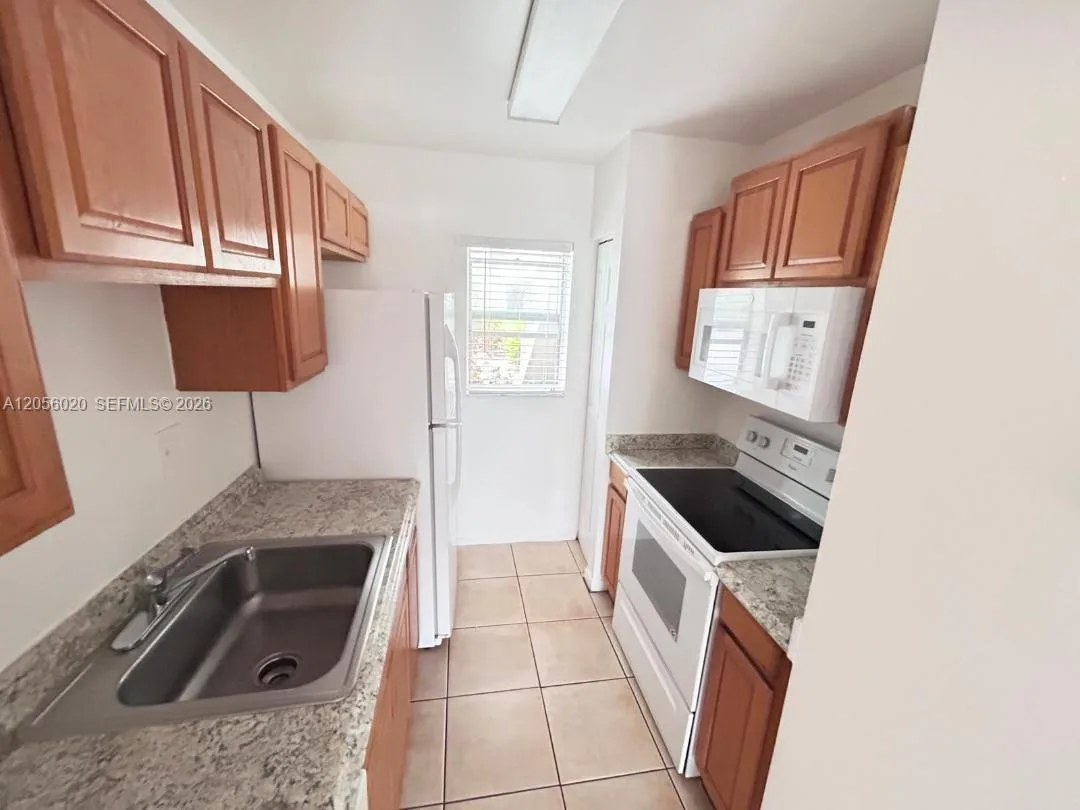 3212 Coral Ridge Dr # 3212, Coral Springs, FL 33065 photo 2