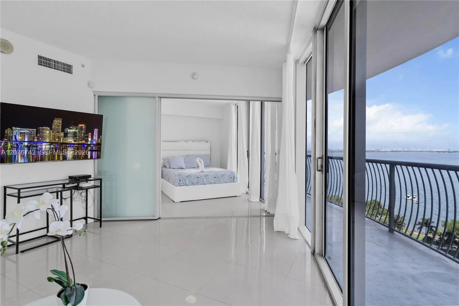 1750 N Bayshore Dr # 1602, Miami, FL 33132