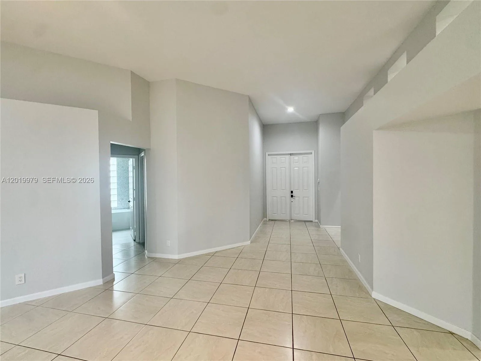2525 Bay Pointe Ct, Weston, FL 33327 photo 12