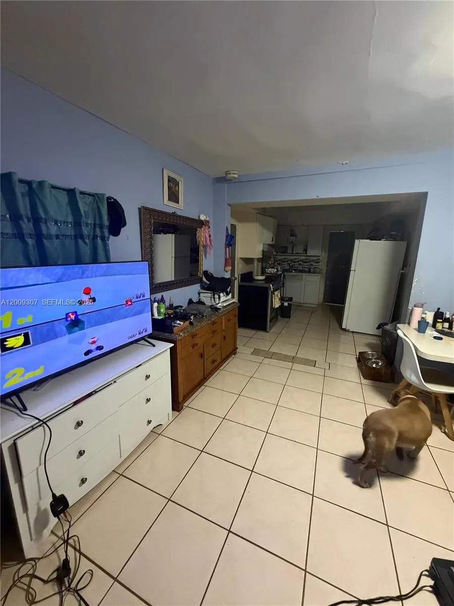 1111 NW 26th St, Miami, FL 33127 photo 11