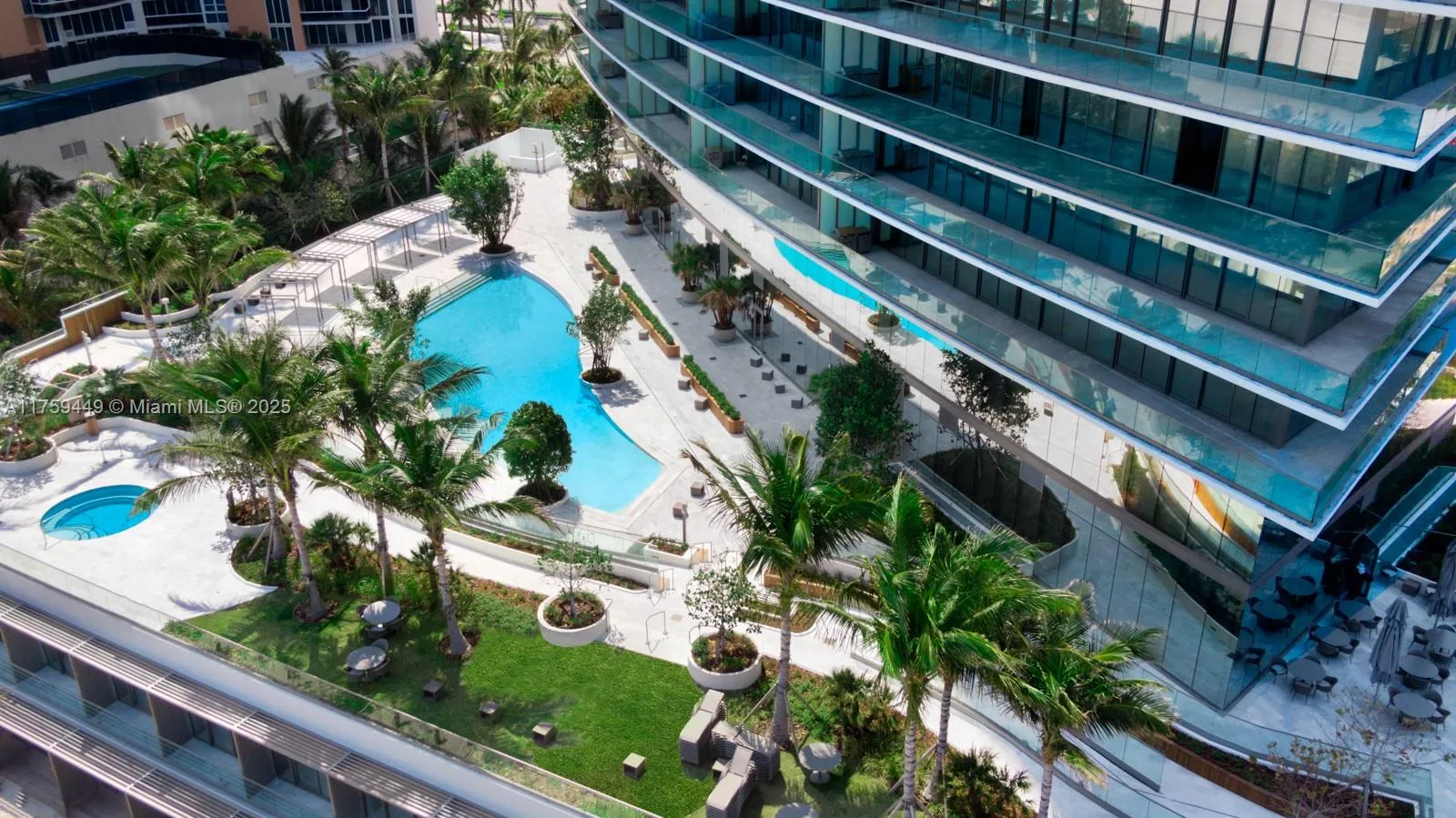 18975 SE Collins Ave # 3405, Sunny Isles Beach, FL 33160 photo 4