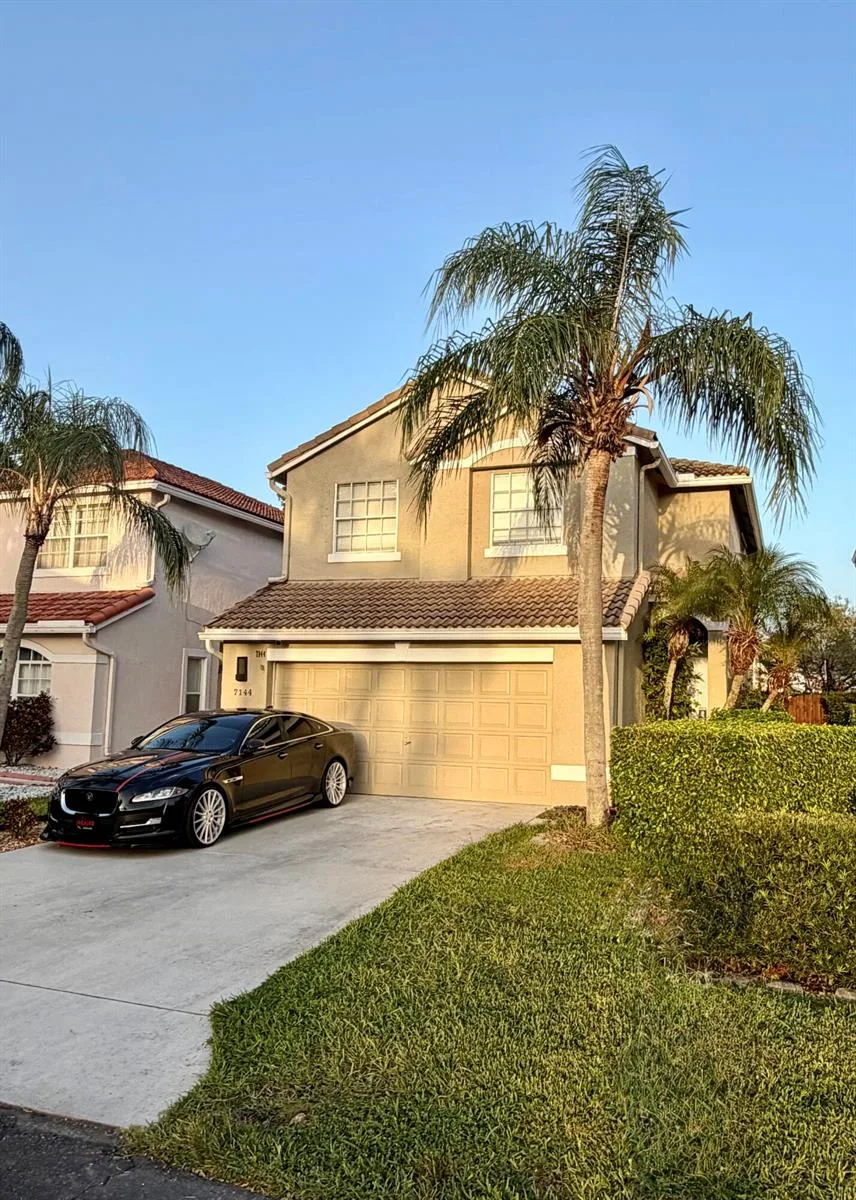 7144 CRAW KEY Way, Lake Worth, FL 33467
