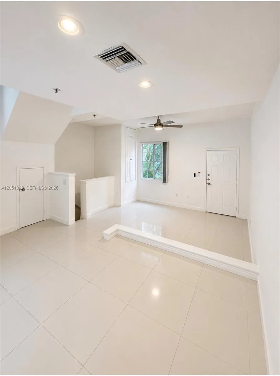2941 NE 185th St # 1311, Aventura, FL 33180 photo 7
