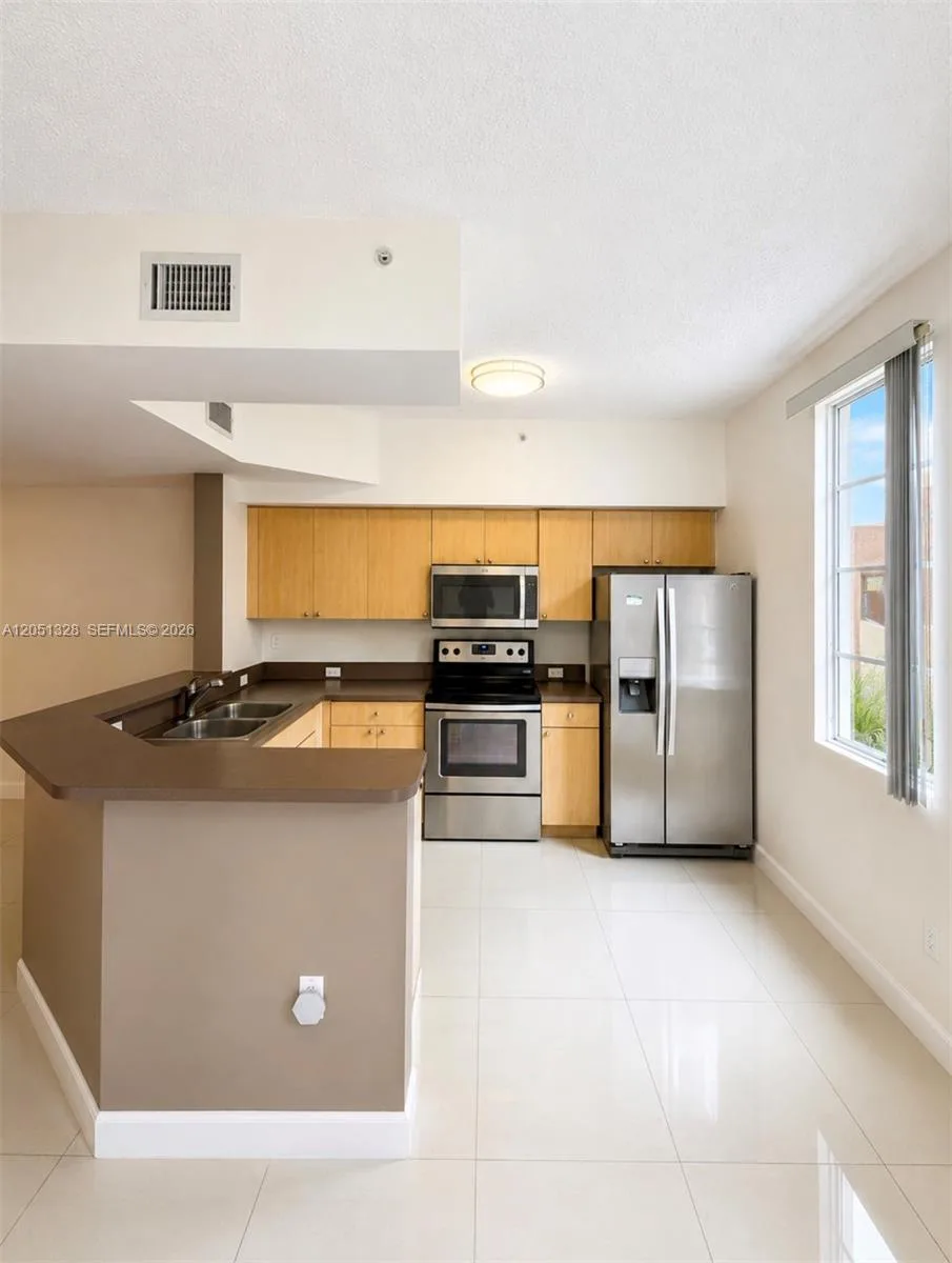 2941 NE 185th St # 1311, Aventura, FL 33180 photo 8