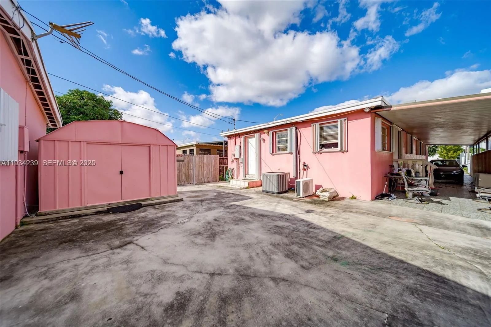 854 E 24th St, Hialeah, FL 33013 photo 10