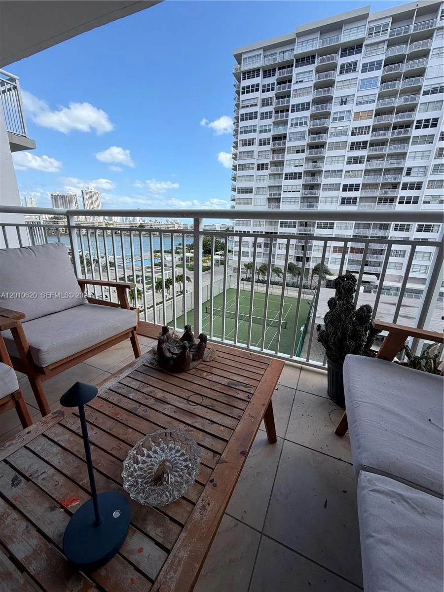 18061 Biscayne Blvd # 601, Aventura, FL 33160 photo 11