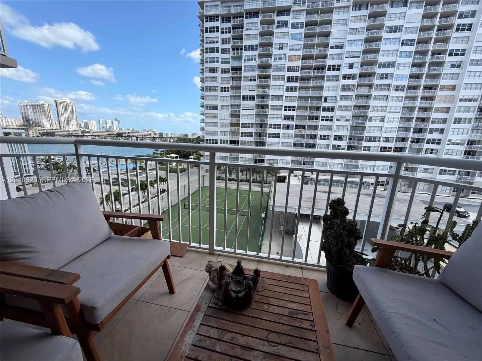 18061 Biscayne Blvd # 601, Aventura, FL 33160 photo 5