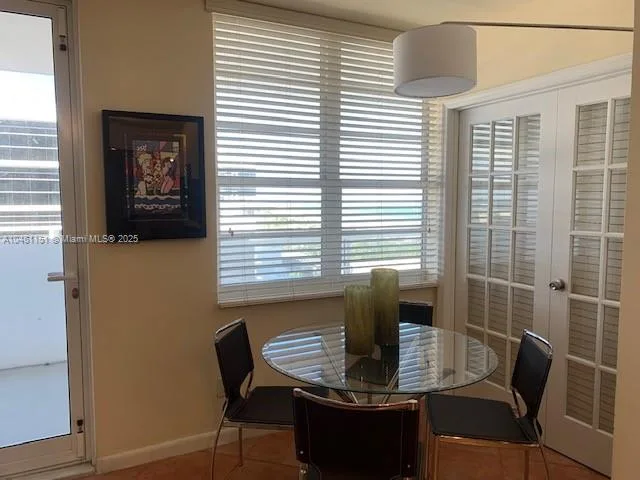 100 Lincoln Rd # 1129, Miami Beach, FL 33139 photo 2