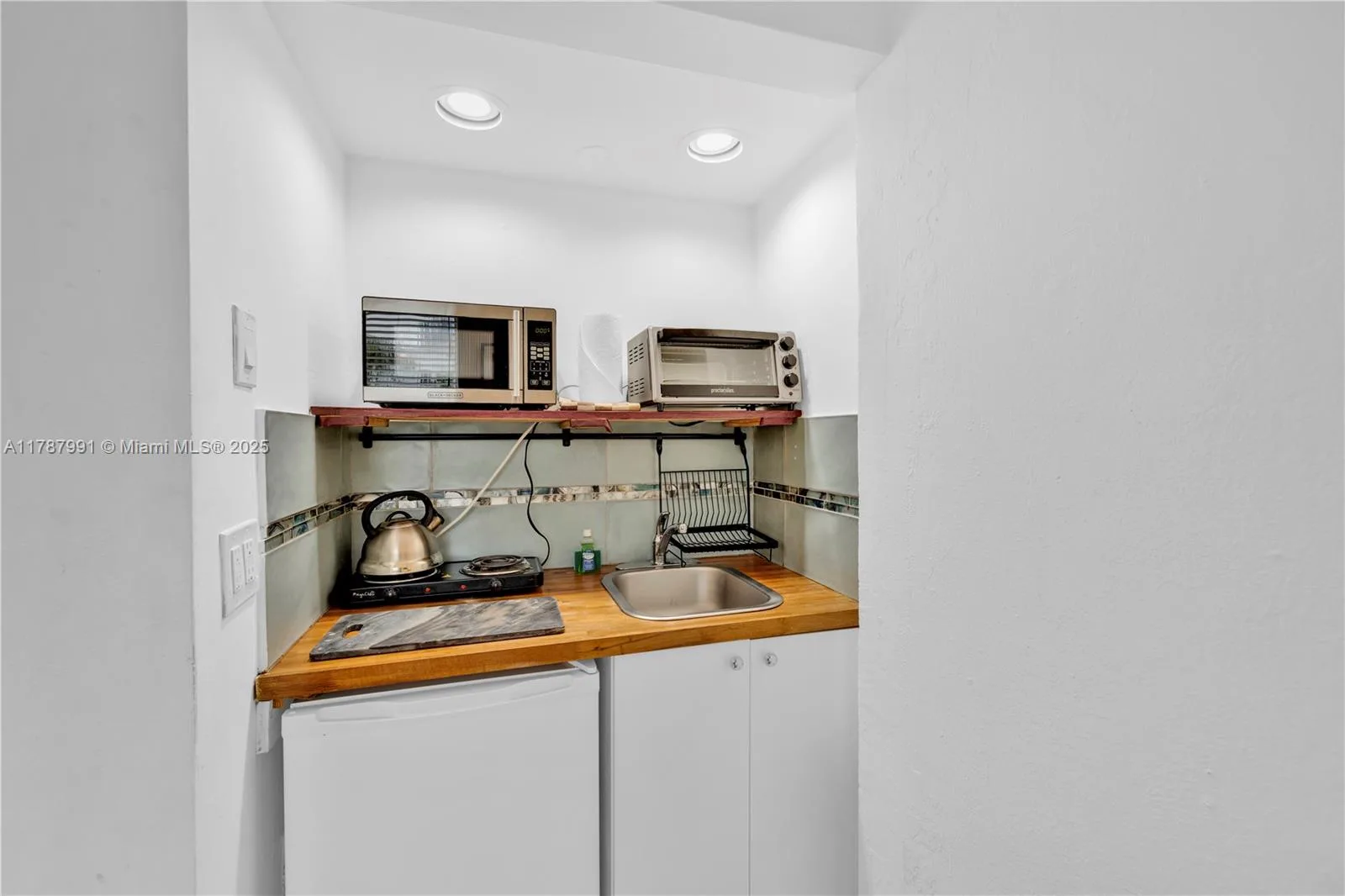 255 W 24th St # 136, Miami Beach, FL 33140 photo 4