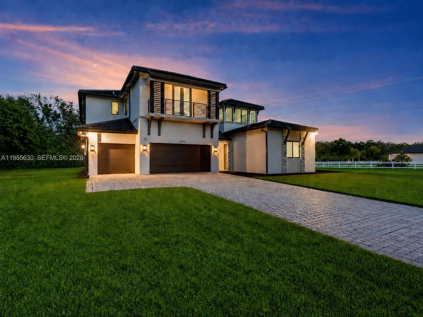 4950 SW 158th Avenue, Southwest Ranches, FL 33331