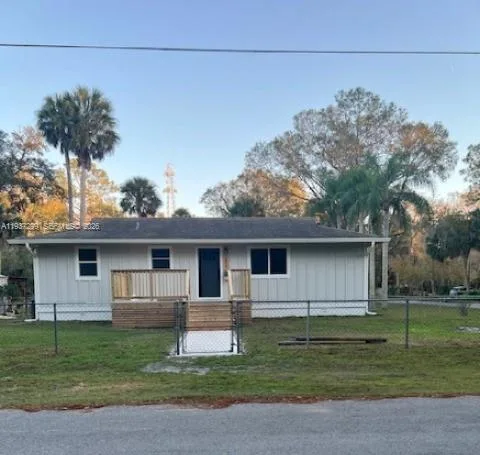 2823 Belinda Drive, Deland, FL 32720