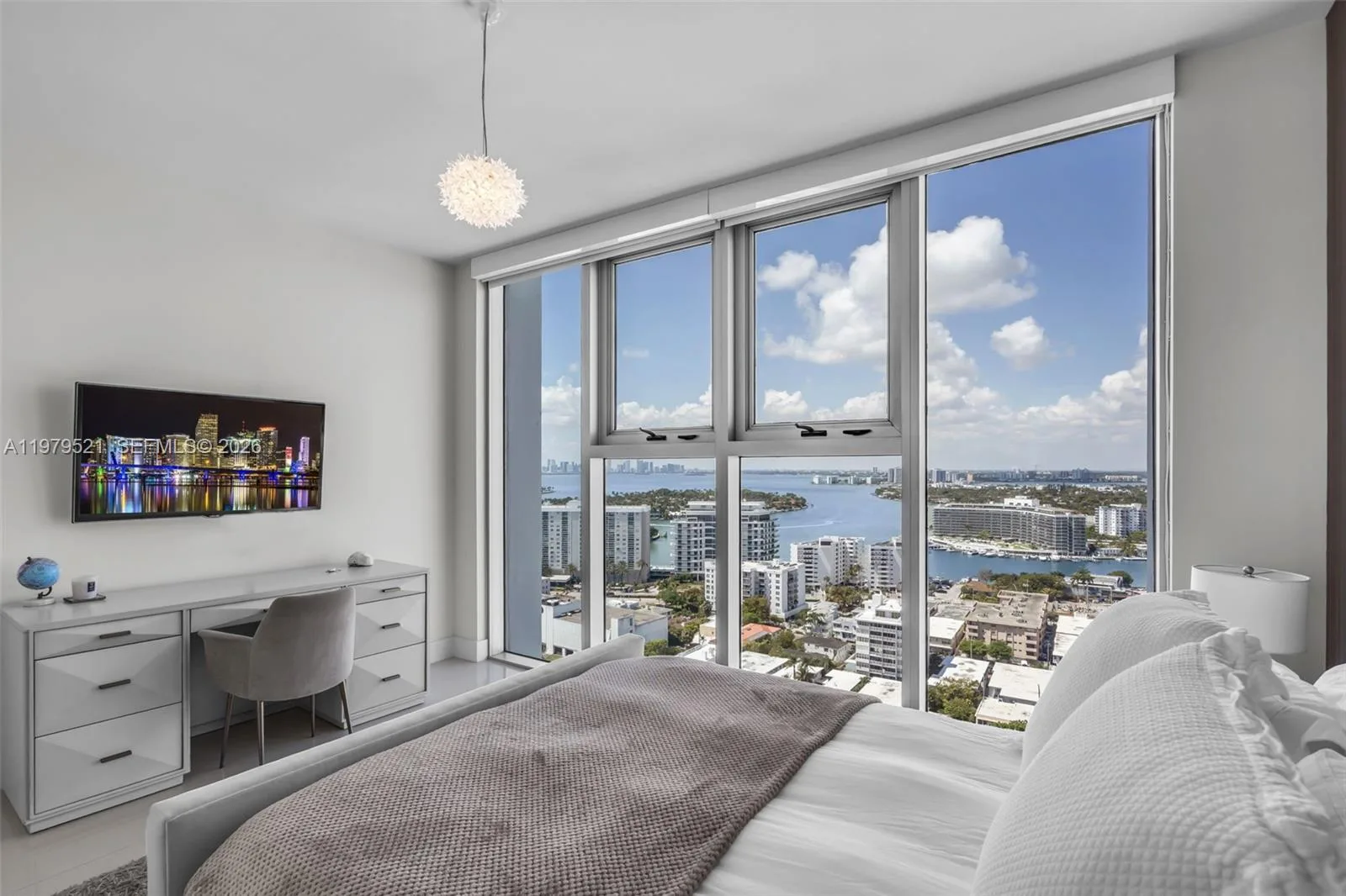 6899 Collins Ave # 2403, Miami Beach, FL 33141 photo 11