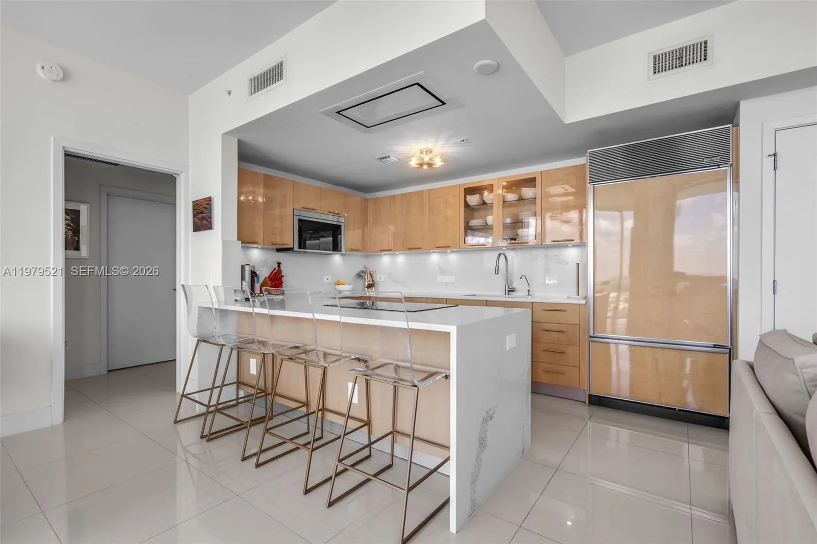 6899 Collins Ave # 2403, Miami Beach, FL 33141 photo 4