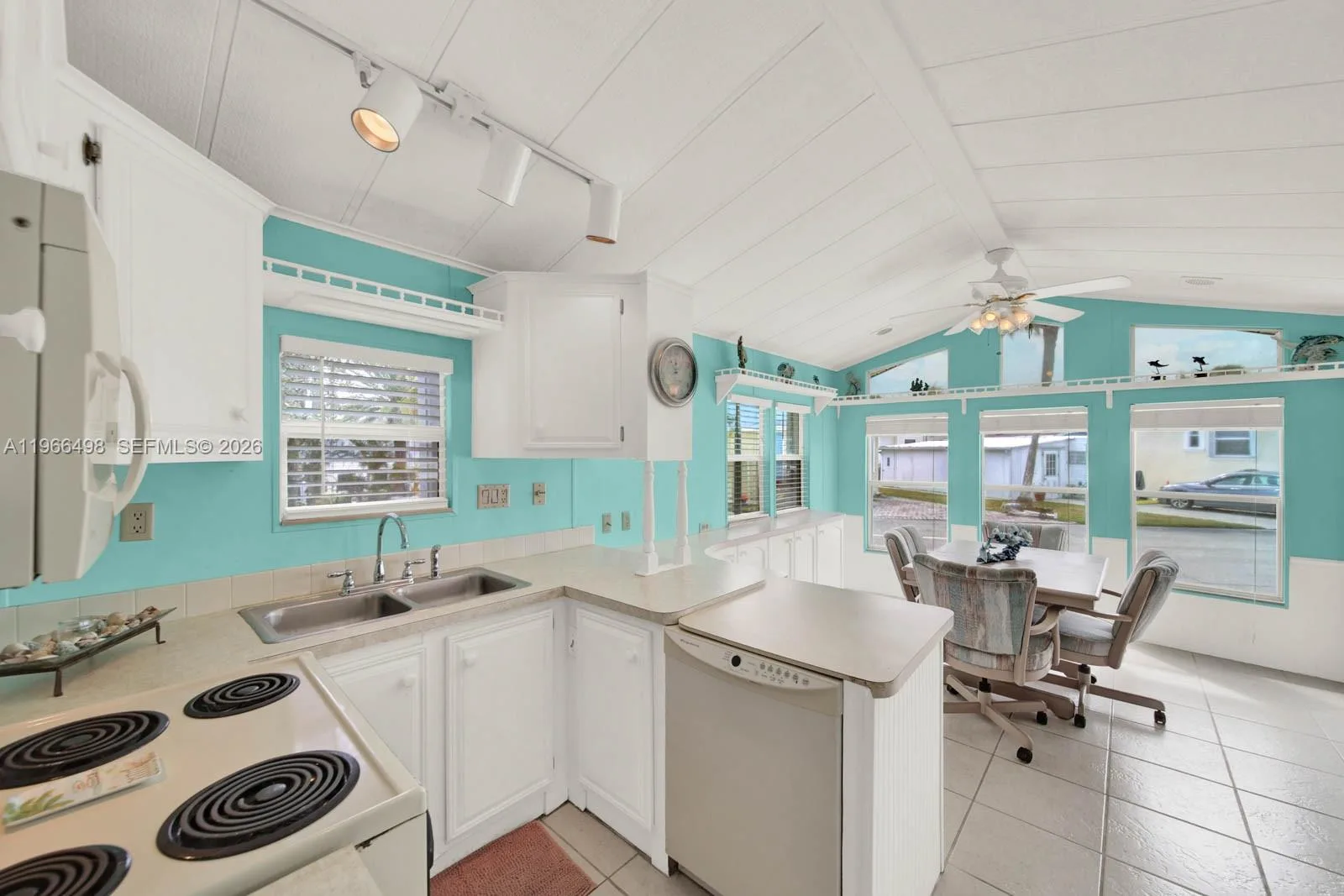 10725 S Ocean Drive Unit #534, Jensen Beach, FL 34957 photo 5
