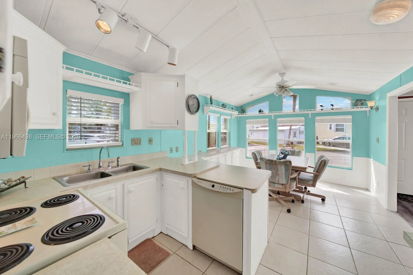 10725 S Ocean Drive Unit #534, Jensen Beach, FL 34957 photo 7