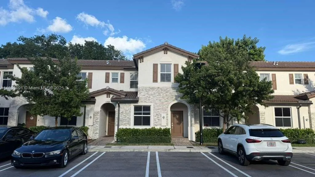 12445 NW 23rd Ct, Miami, FL 33167 photo 2