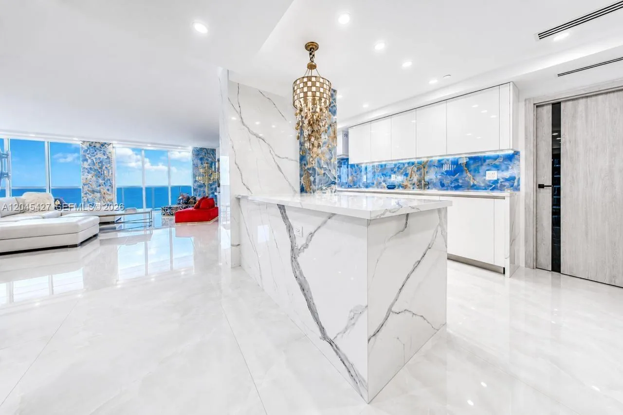 1800 S Ocean Dr # 3601, Hallandale Beach, FL 33009 photo 2