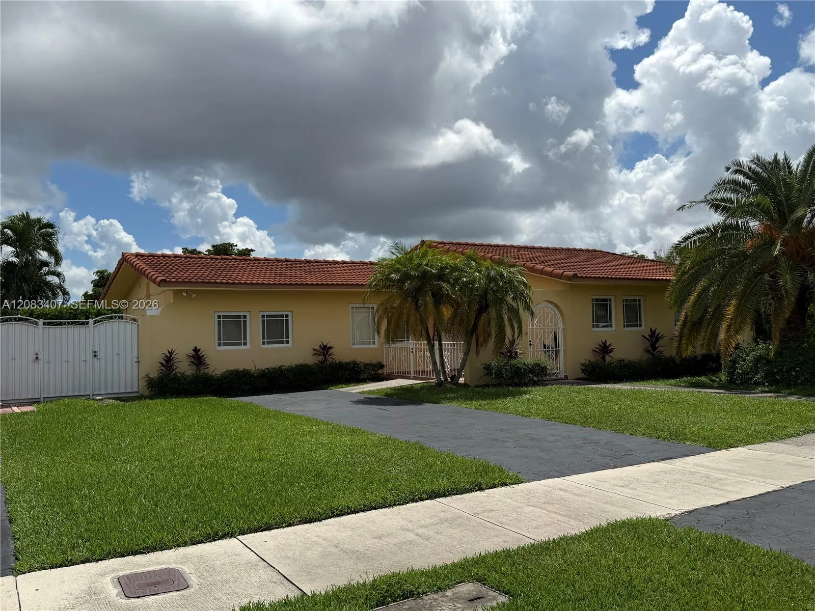 1731 SW 103rd Ave, Miami, FL 33165