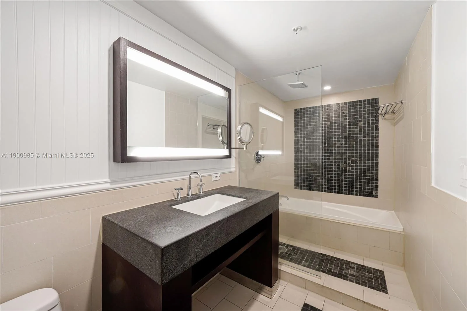 17315 Collins Ave # 2008, Sunny Isles Beach, FL 33160 photo 9