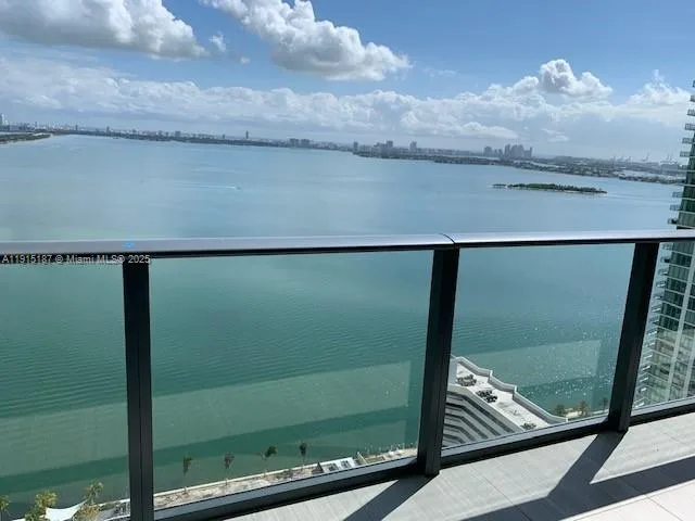 480 NE 31 St # 2605, Miami, FL 33131 photo 2