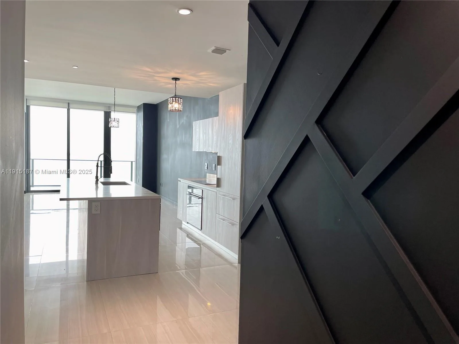 480 NE 31 St # 2605, Miami, FL 33131 photo 3