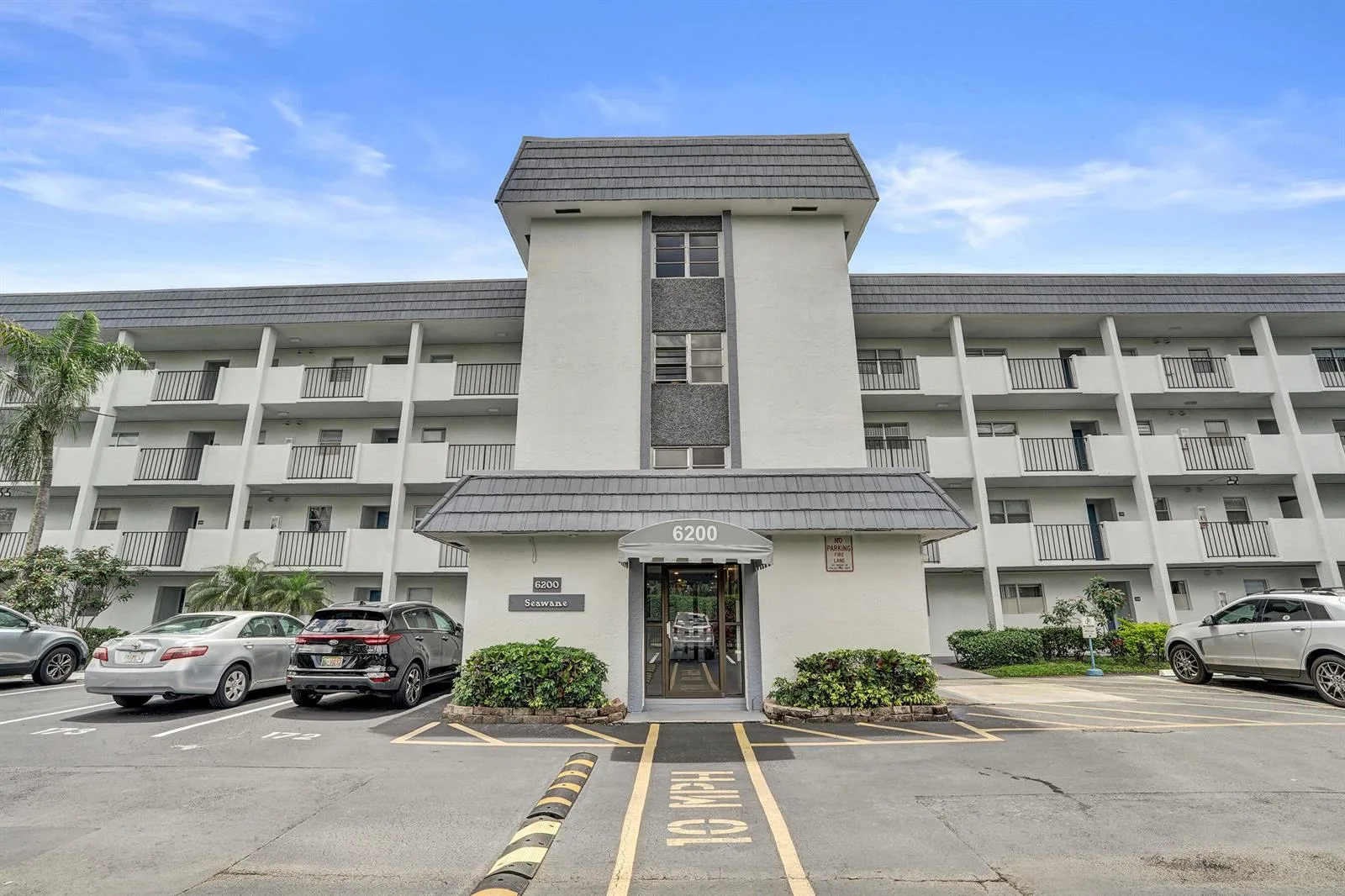 6200 NW 44th Unit # 204 Street # 204, Lauderhill, FL 33319