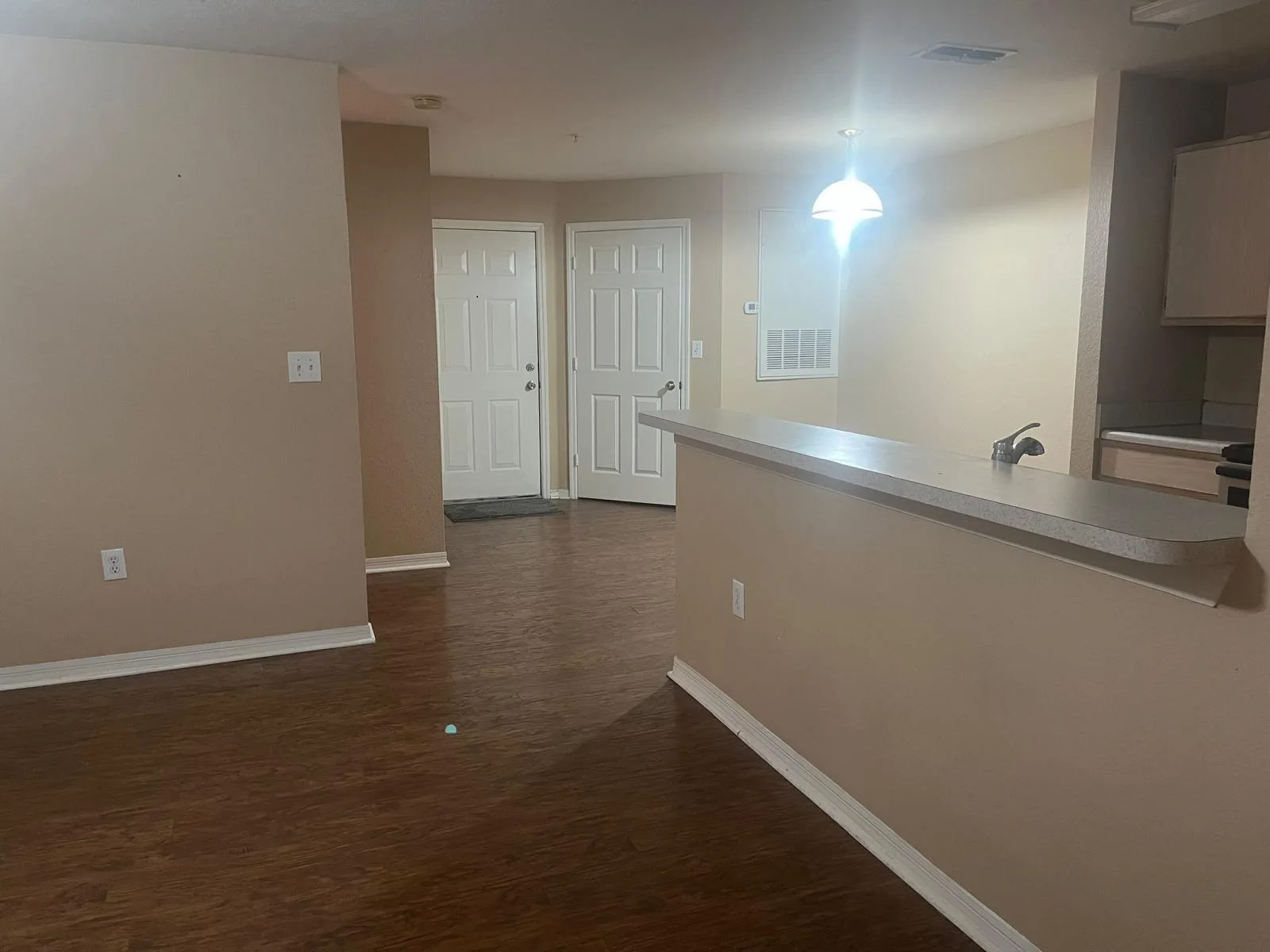 5475 Vineland Road # 8212, Orlando, FL 32811 photo 3