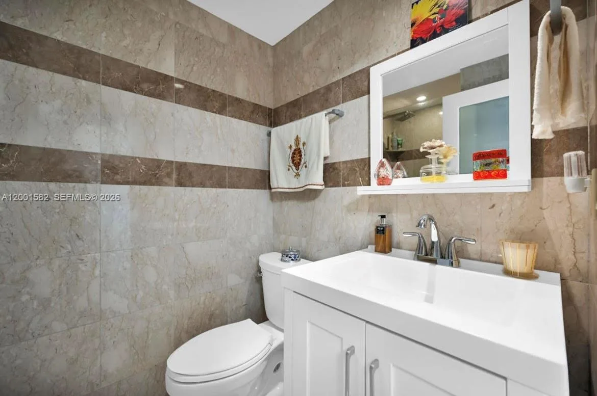 5601 Collins Ave # 903, Miami Beach, FL 33140 photo 7