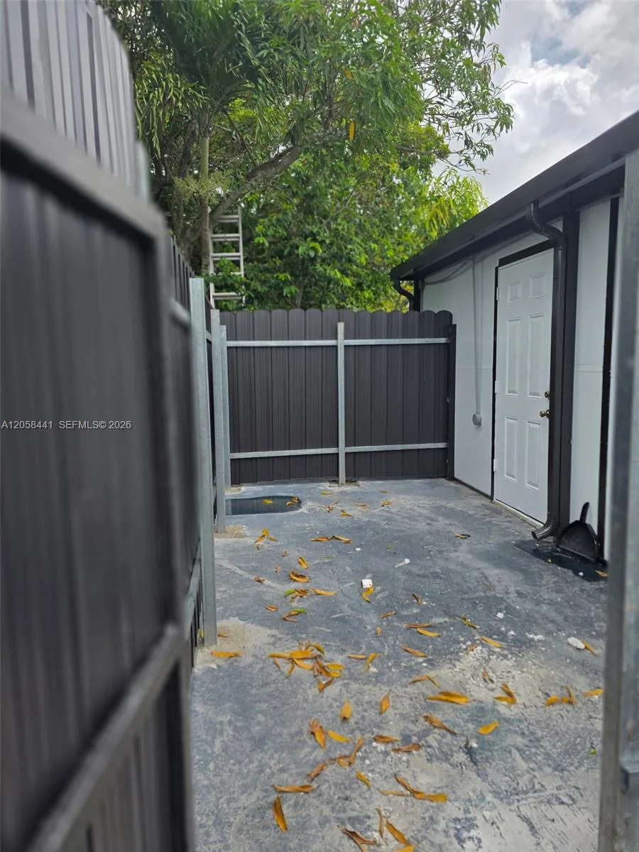19393 NW 30ct, Miami Gardens, FL 33023