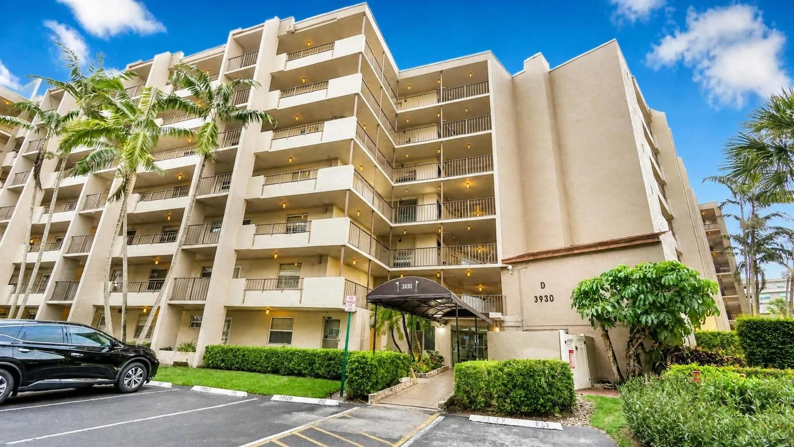 3930 Inverrary Boulevard # 303, Lauderhill, FL 33319