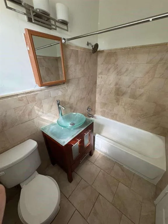 1042 Foster Road # 1-2, Hallandale Beach, FL 33009 photo 6