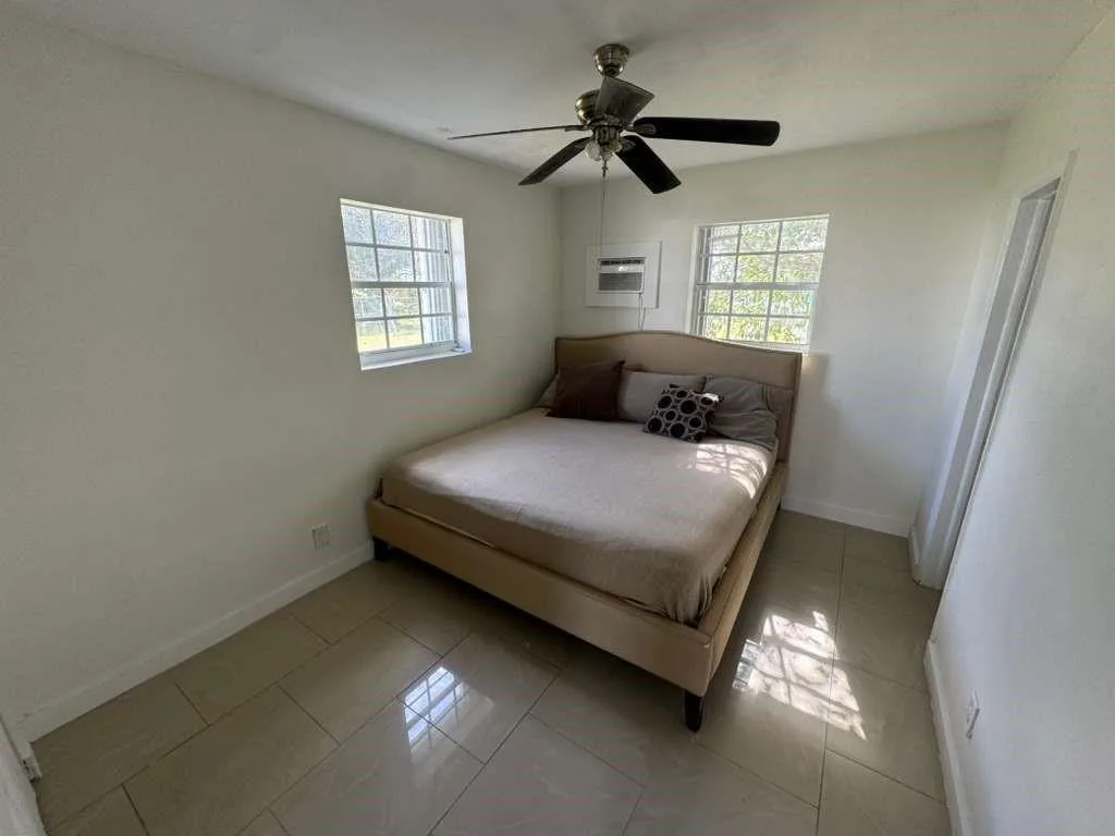 1042 Foster Road # 1-2, Hallandale Beach, FL 33009 photo 8