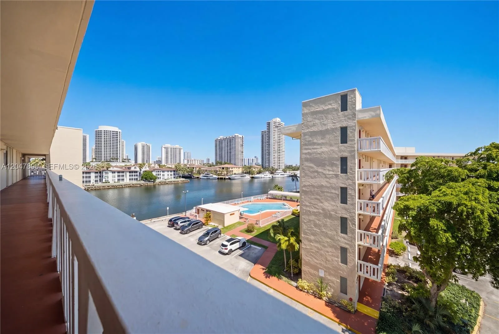 2999 Point East Dr # C507, Aventura, FL 33160