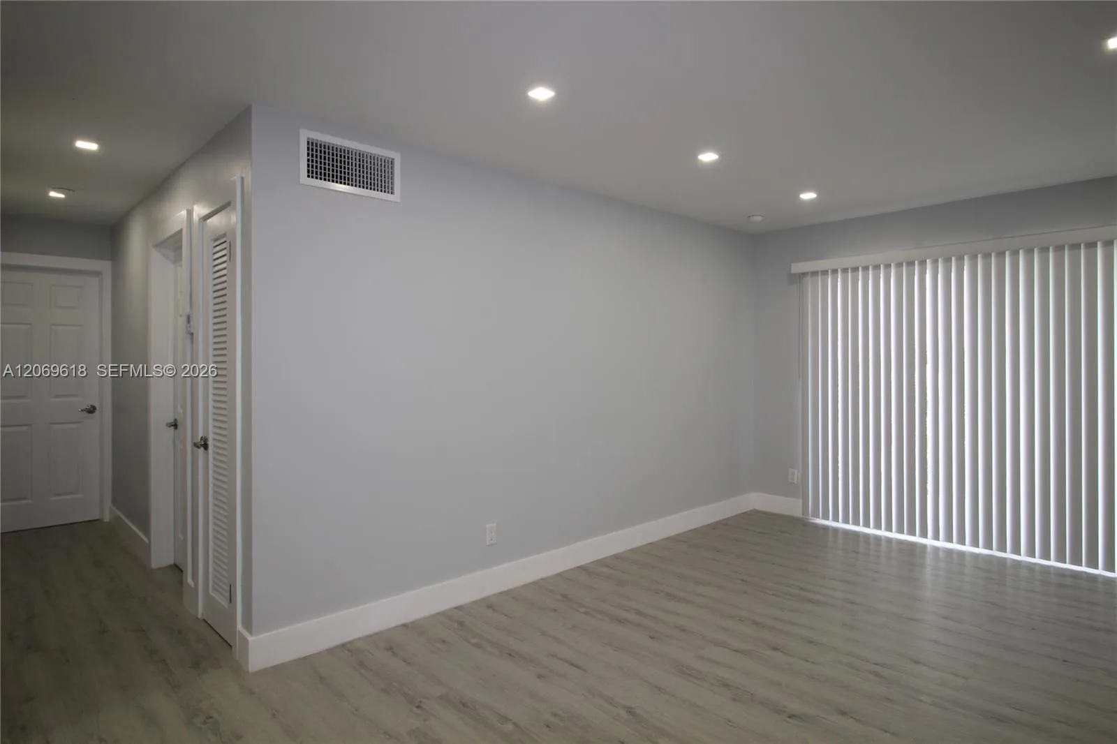8701 SW 141st St # K6, Palmetto Bay, FL 33176 photo 2