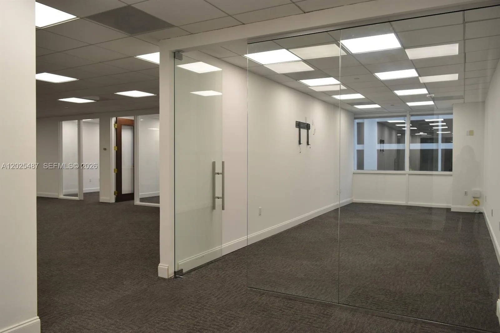 1200 Brickell Ave # 425, Miami, FL 33131 photo 2