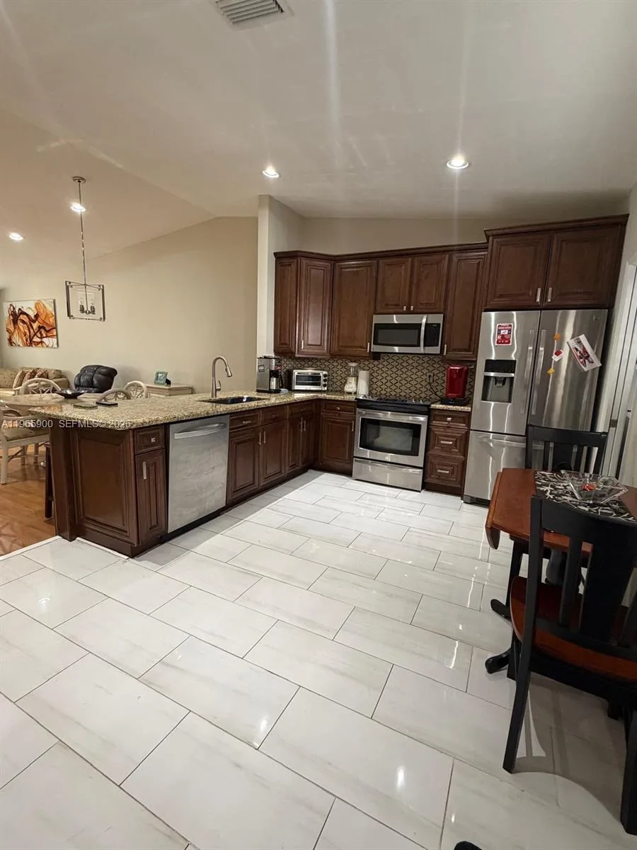 6180 Kings Gate Cir, Delray Beach, FL 33484 photo 6