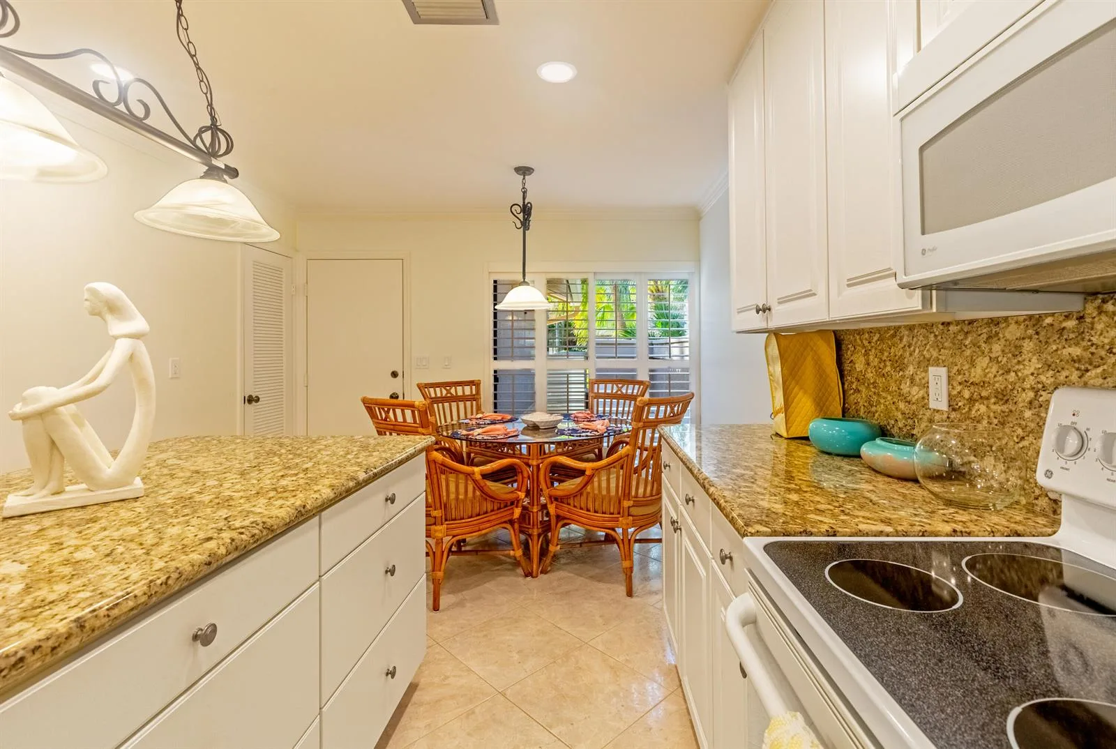 533 Prestwick Circle, Palm Beach Gardens, FL 33418 photo 10