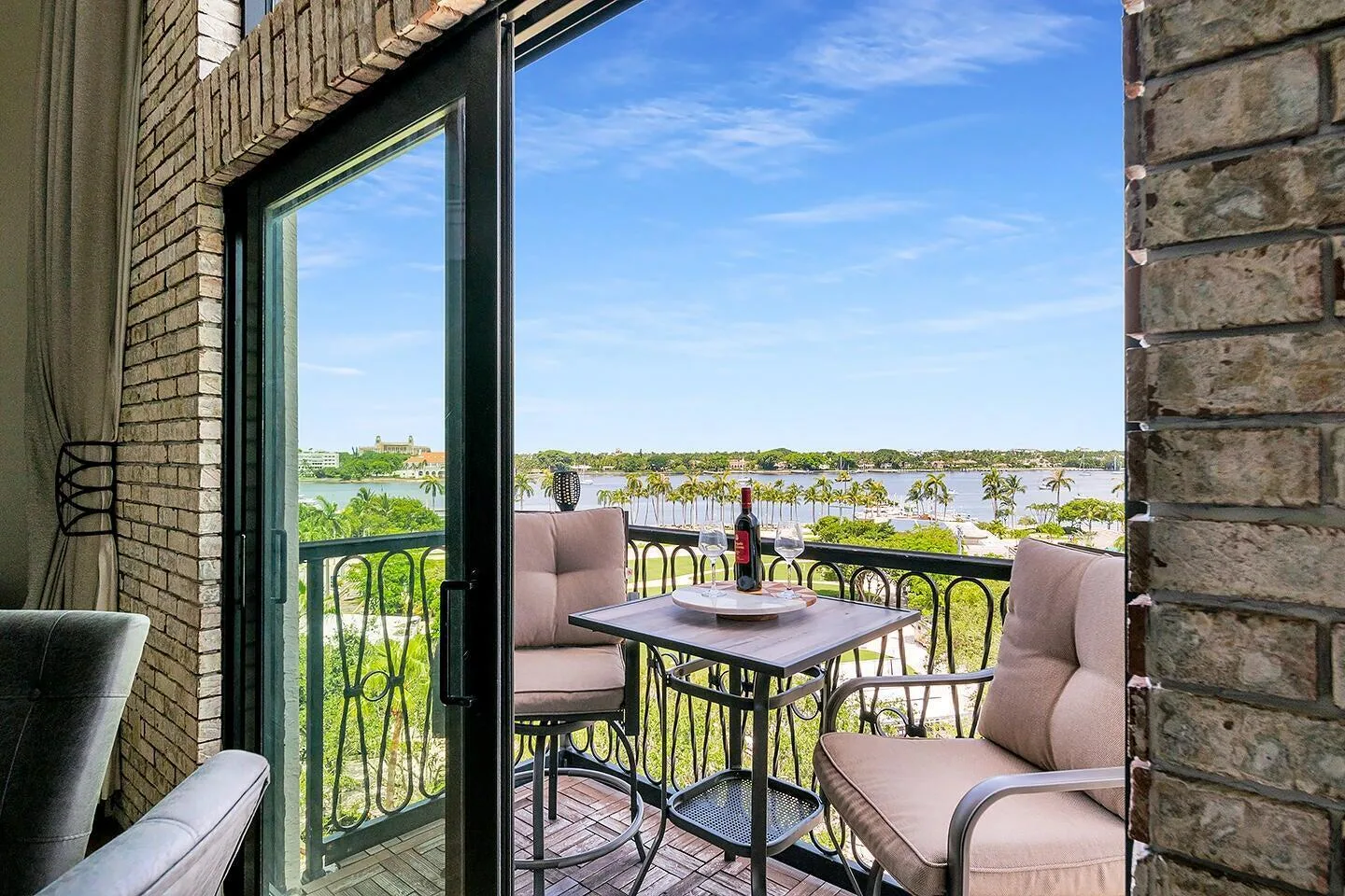 101 N Clematis Street # 513, West Palm Beach, FL 33401 — zdjęcie 2