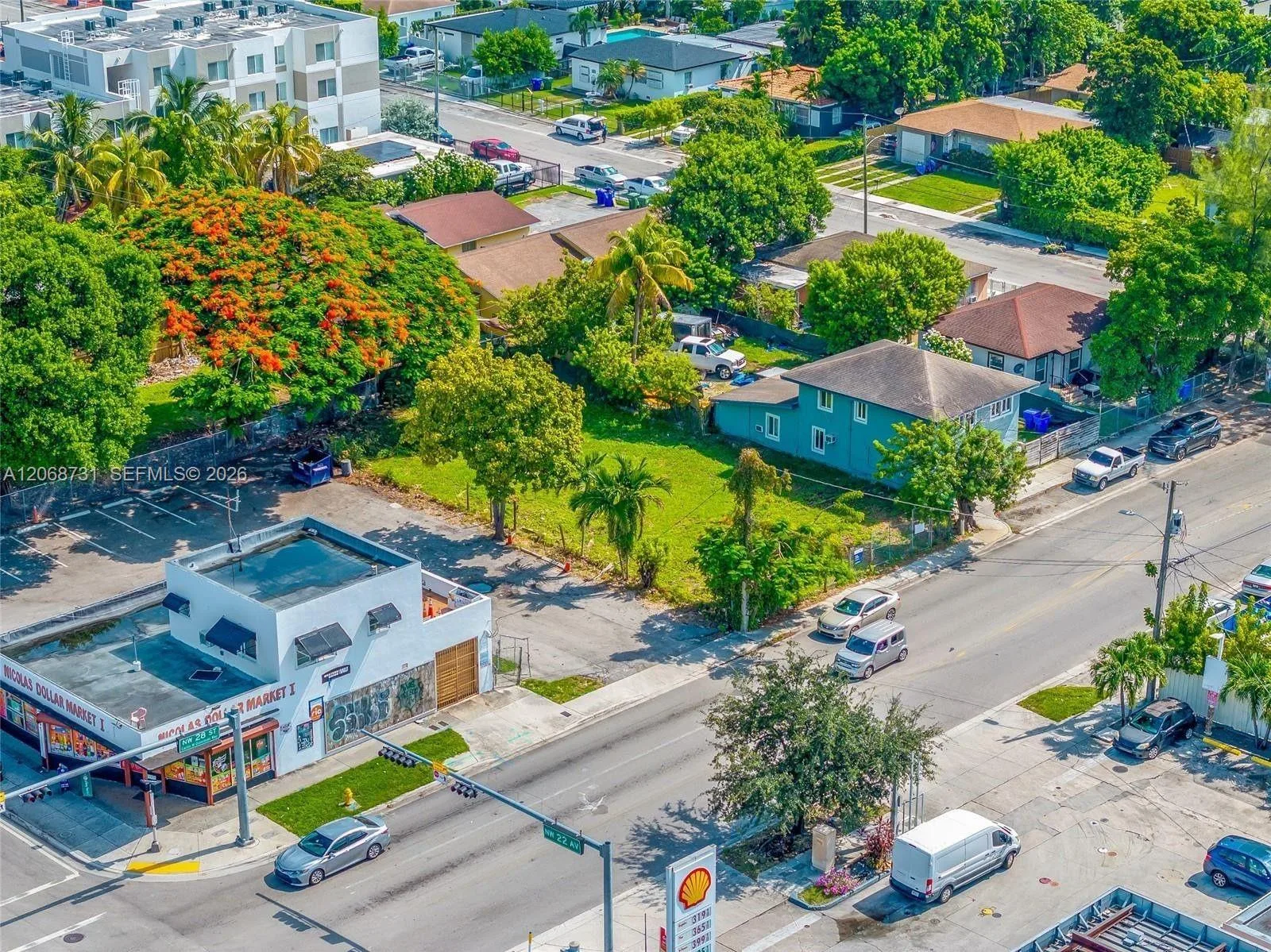 2177 NW 28th St, Miami, FL 33142
