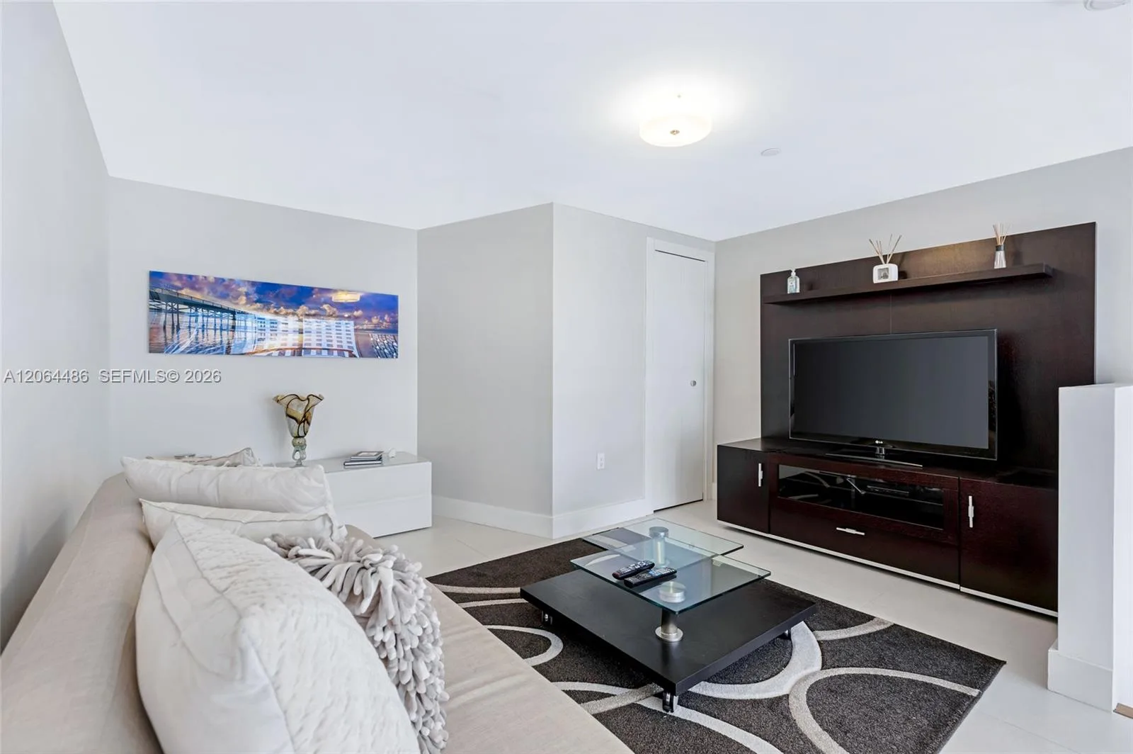 200 Biscayne Boulevard Way # 504, Miami, FL 33131 photo 13