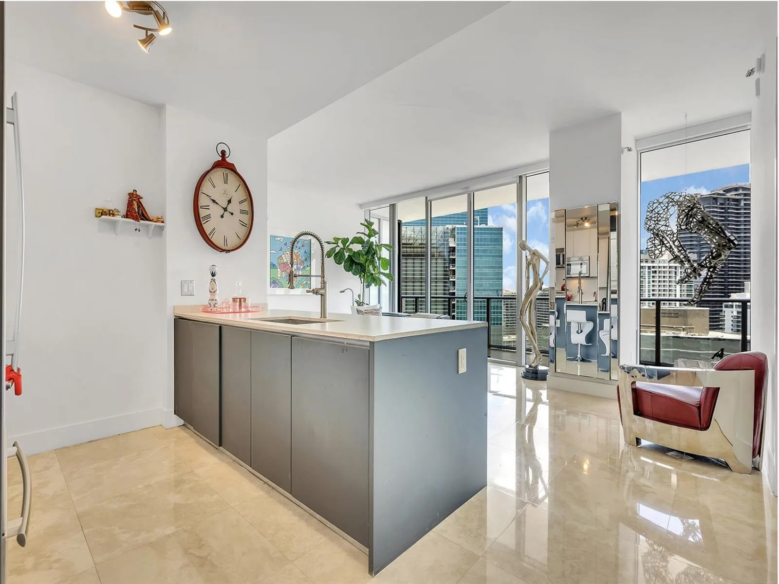 1300 Brickell Bay Drive # 3900, Miami, FL 33131