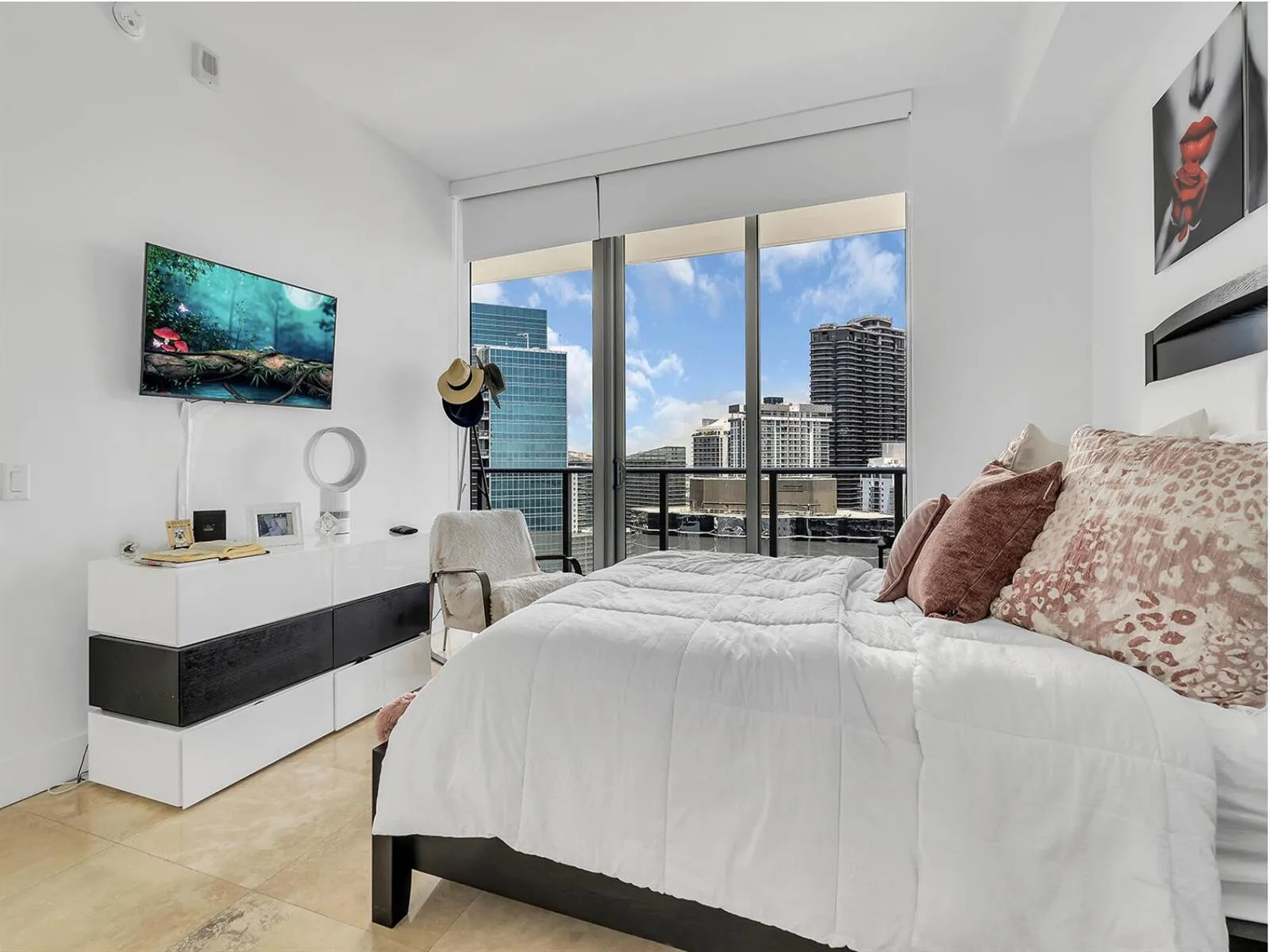 1300 Brickell Bay Drive # 3900, Miami, FL 33131 photo 9