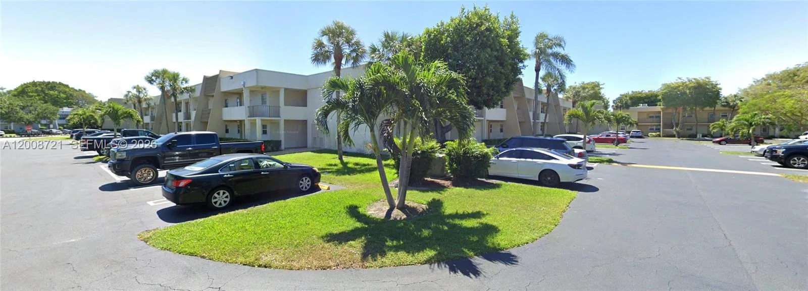 2600 Fiore Way # 208-B, Delray Beach, FL 33445