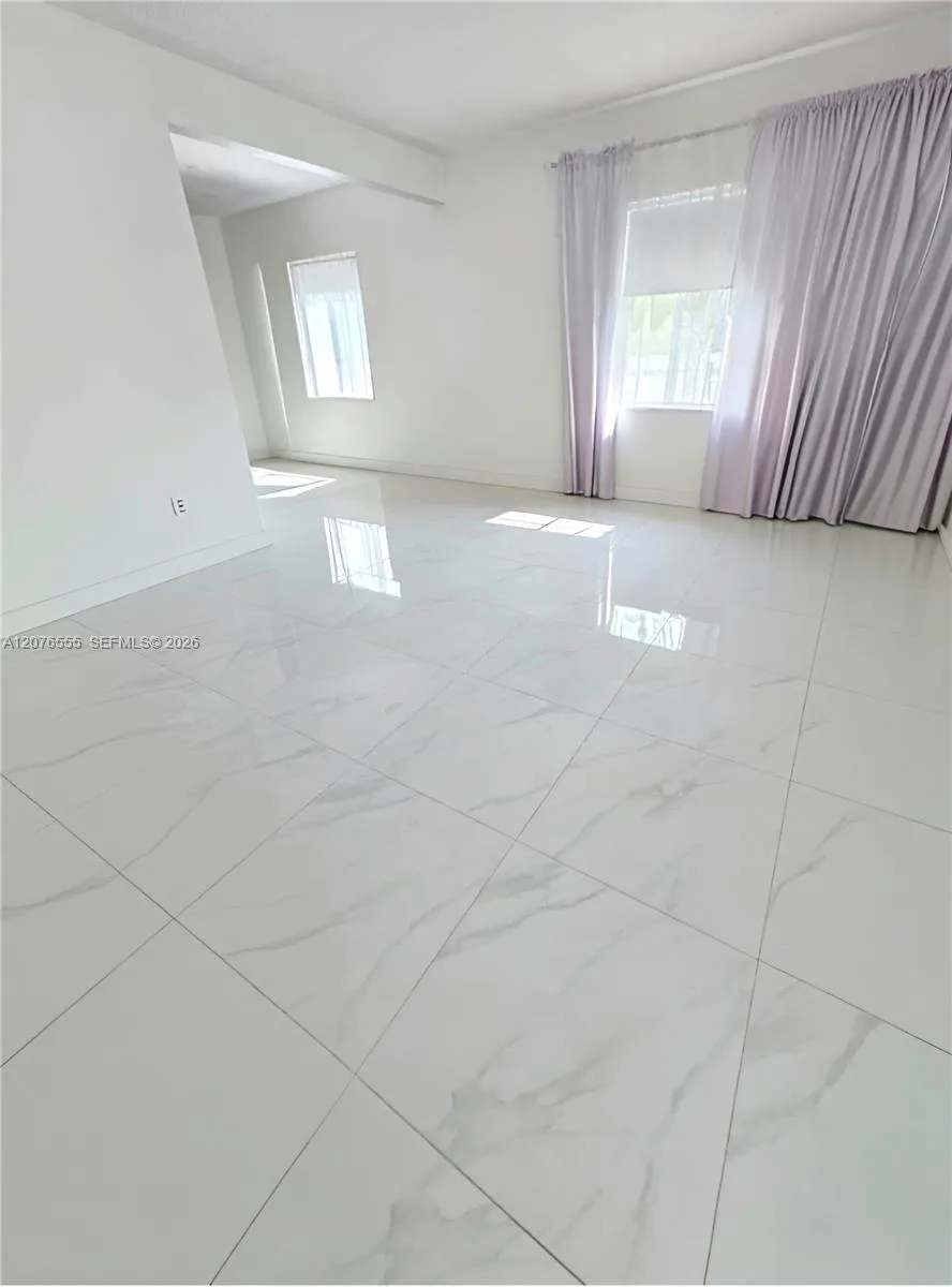 3320 NW 20th St, Miami, FL 33142 photo 6