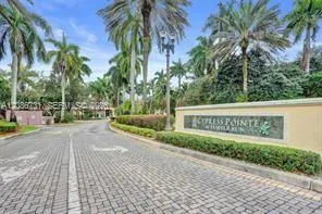 6760 W Sample Rd # 6760, Coral Springs, FL 33067