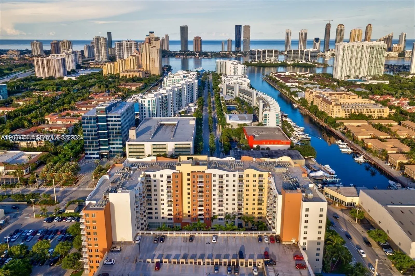 2775 NE 187th St # 509, Aventura, FL 33180